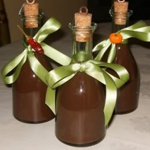 Liquore al cioccolato con arancia e con peperoncino