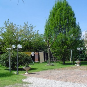 panoramica fronte casa - primavera