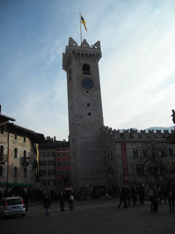 DSCN4727
Torre Civica in Piazza Duomo