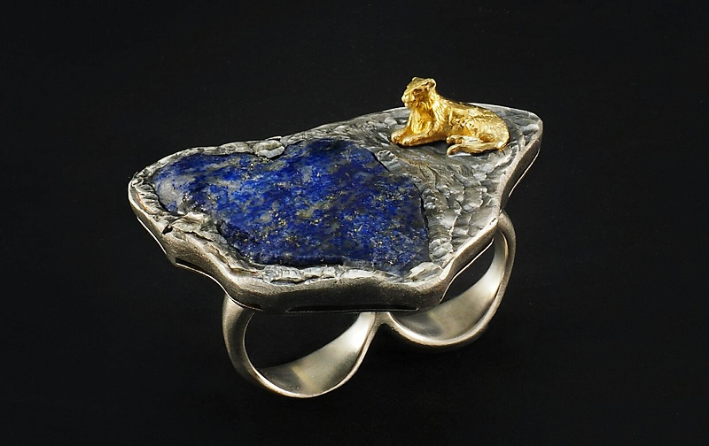 Tigrelapis